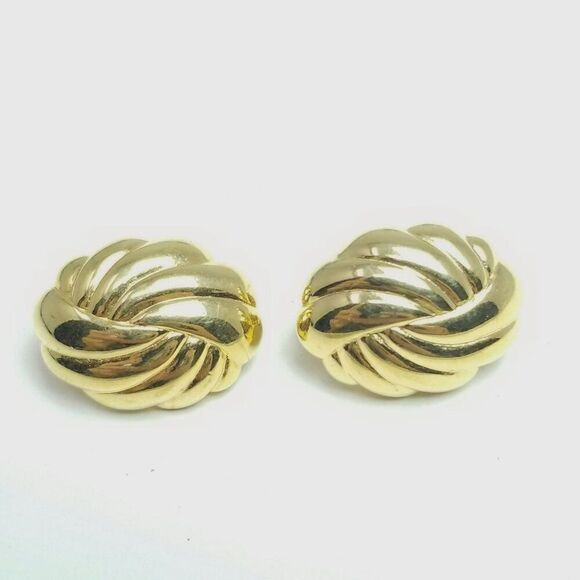 Vintage Jewelry - Vintage Gold Tone Oval Shape Clip On Earrings, Wavy 80s 90s Style Design